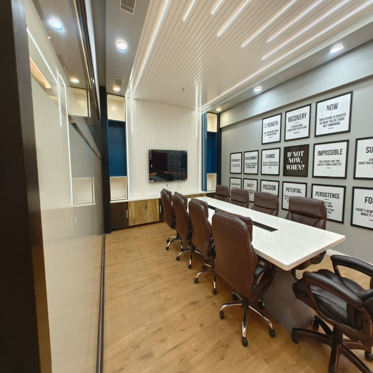 square-image – 2026-09-20T141238.238 Office Space at Mani Casadona
