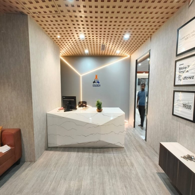Office Space at Mani Casadona